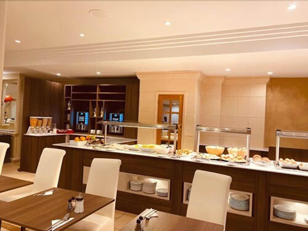 Hotel Kennedy Nova Gzira Екстер'єр фото